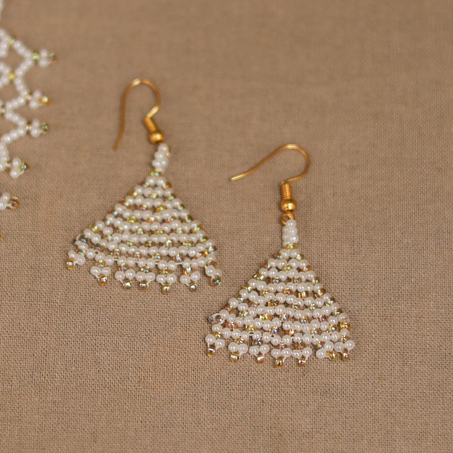 White - Handmade Beadwork Jaali Necklace Set 83 sold by Itokri product image thumbnail 3