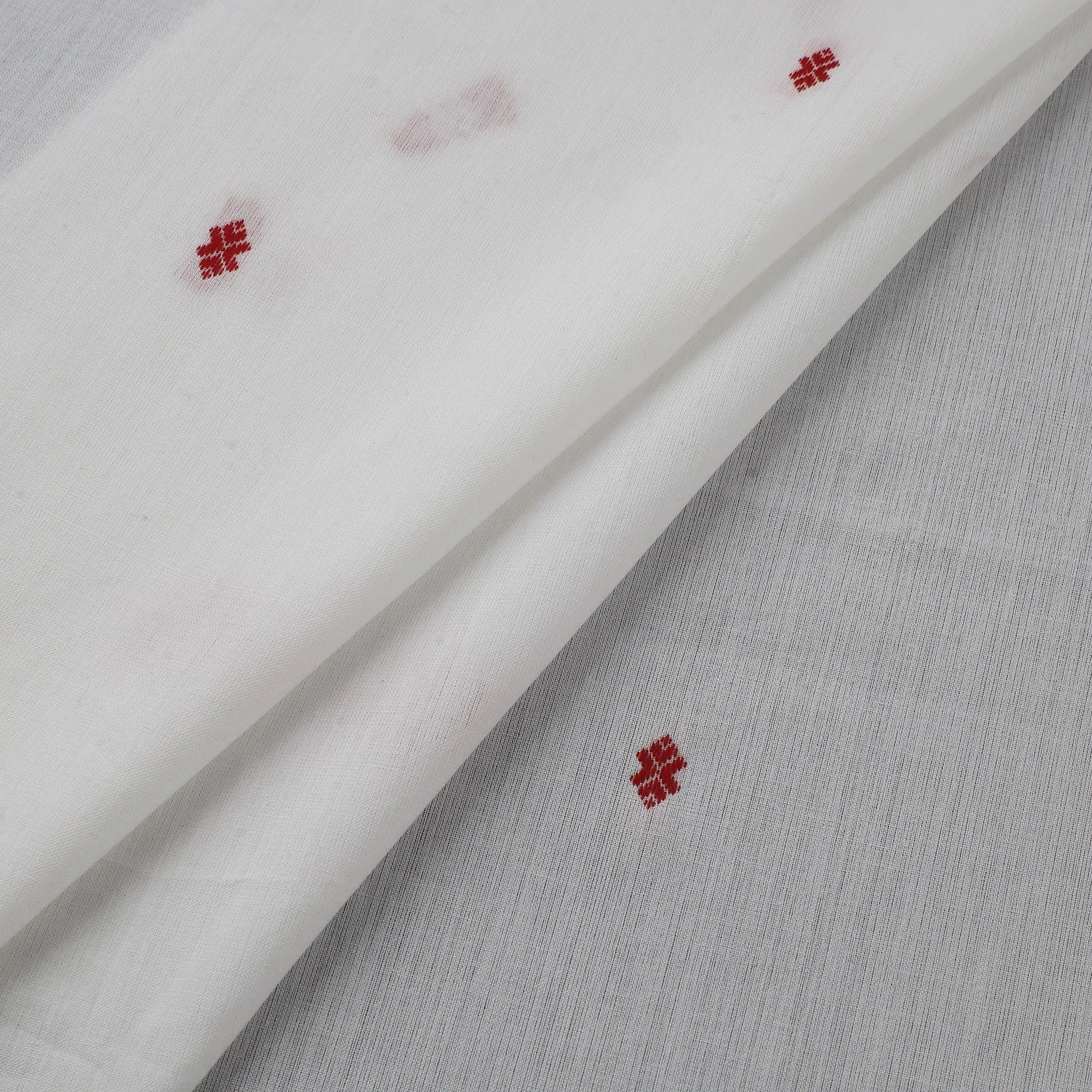 White - Prewashed Cotton Jacquard Fabric 49 sold by Itokri product image thumbnail 2