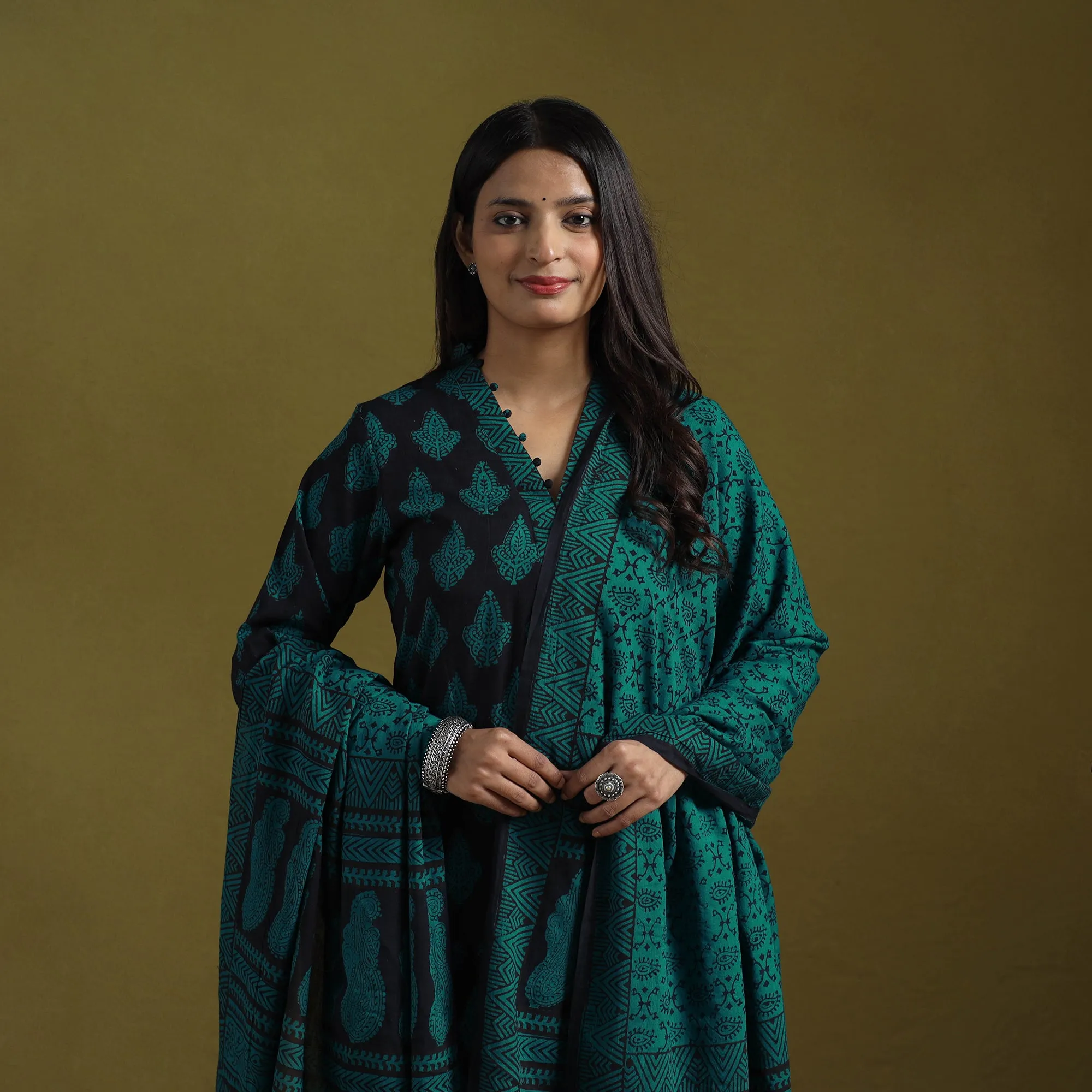Green - Natural Dyed Hand Block Bagh Print Cotton Suit Set with Dupatta for Women 06 sold by Itokri product image thumbnail 2