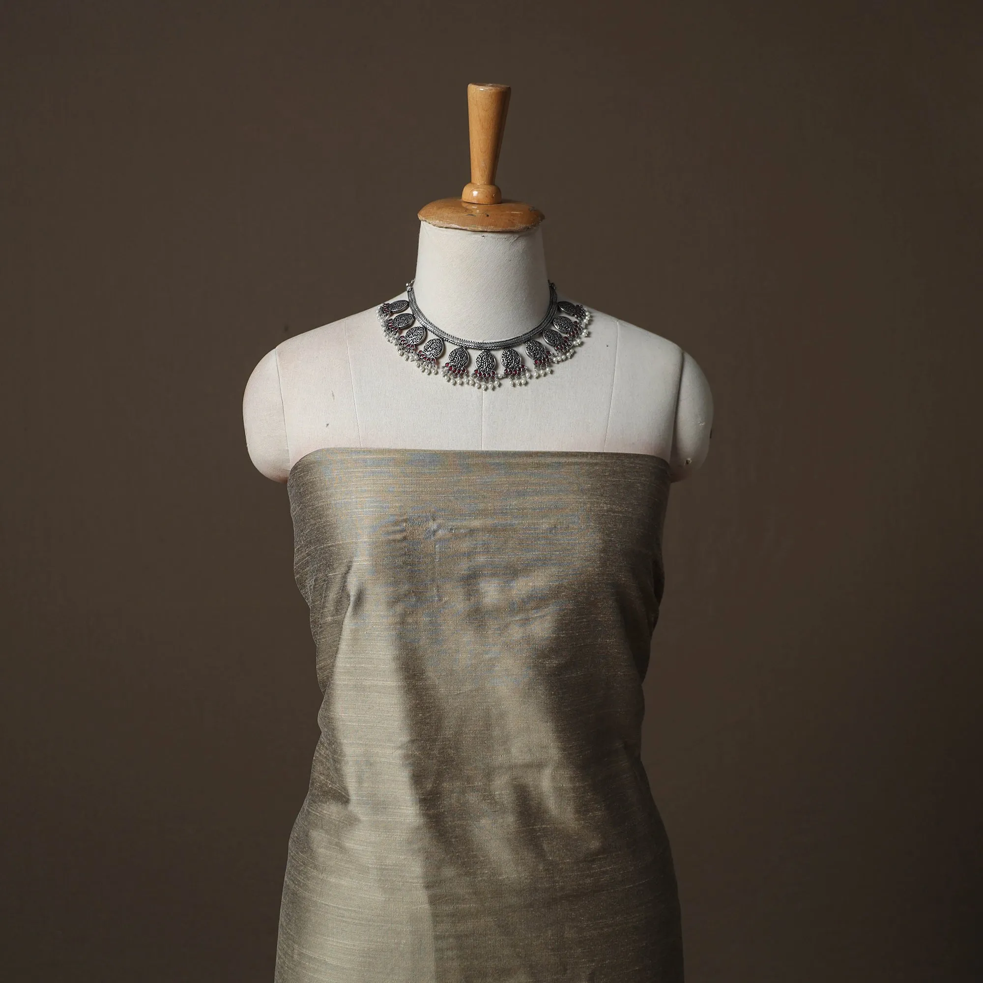 Grey - Plain Slub Silk 2pc Unstitched Dress Material Kurta Set with Earrings 41 sold by Itokri product image thumbnail 2