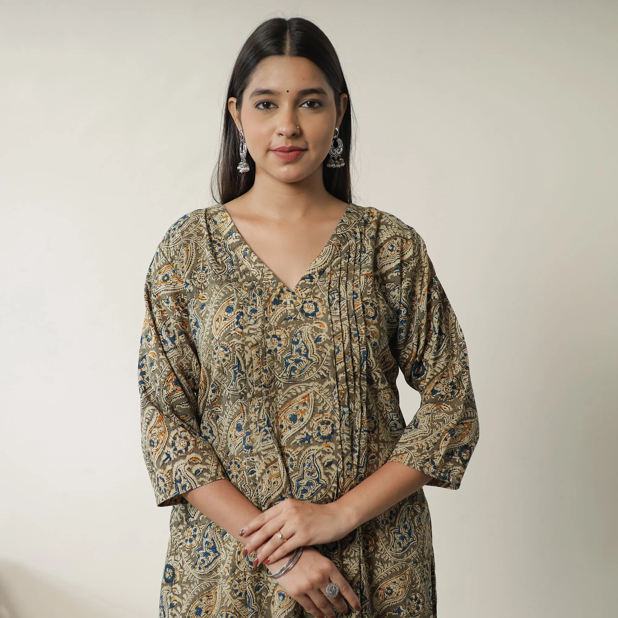 Brown - Pedana Kalamkari Block Printed Cotton Pintuck Straight Kurta 16 sold by Itokri