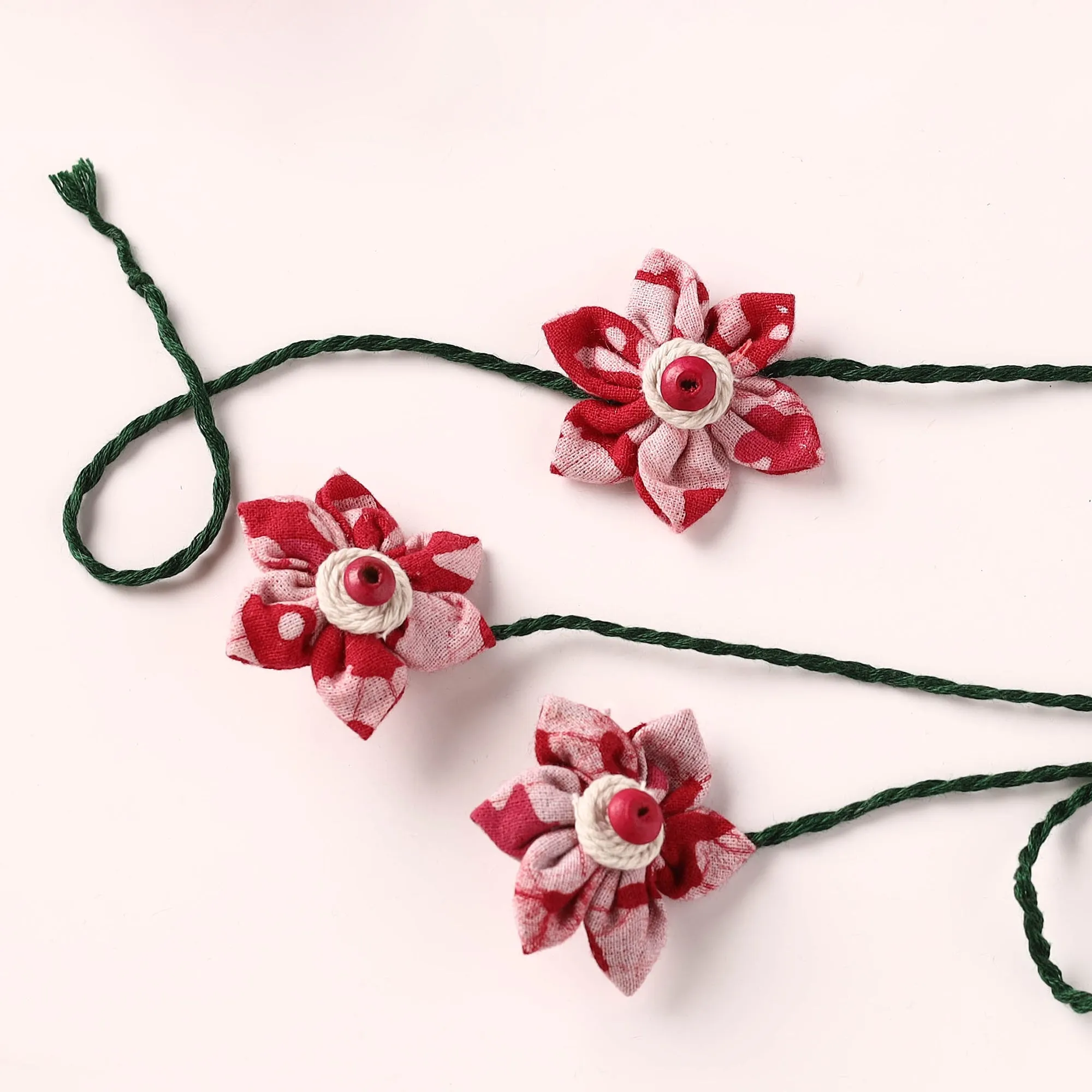 Flower Handmade Thread Work Fabart Rakhi with Lumba Set 130 sold by Itokri product image thumbnail 2