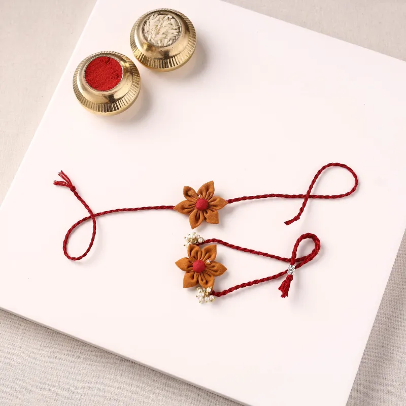 Flower Handmade Fabart Bhaiya Bhabhi Rakhi Set 110 made by Itokri