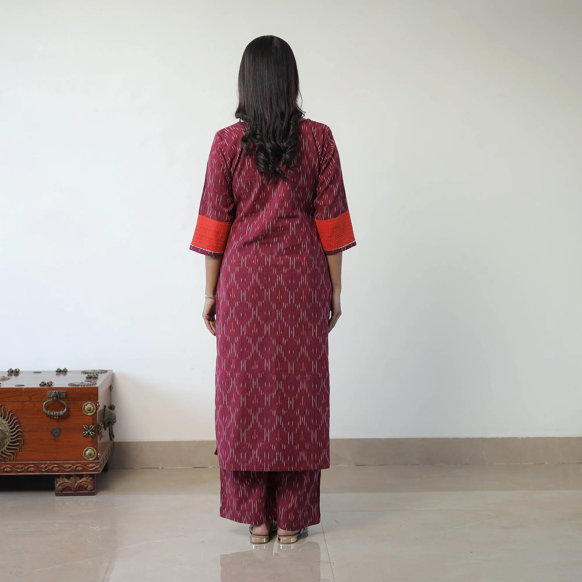 Purple - Handloom Cotton Pochampally Ikat Kurta Set with Dupatta 05 sold by Itokri product image thumbnail 4
