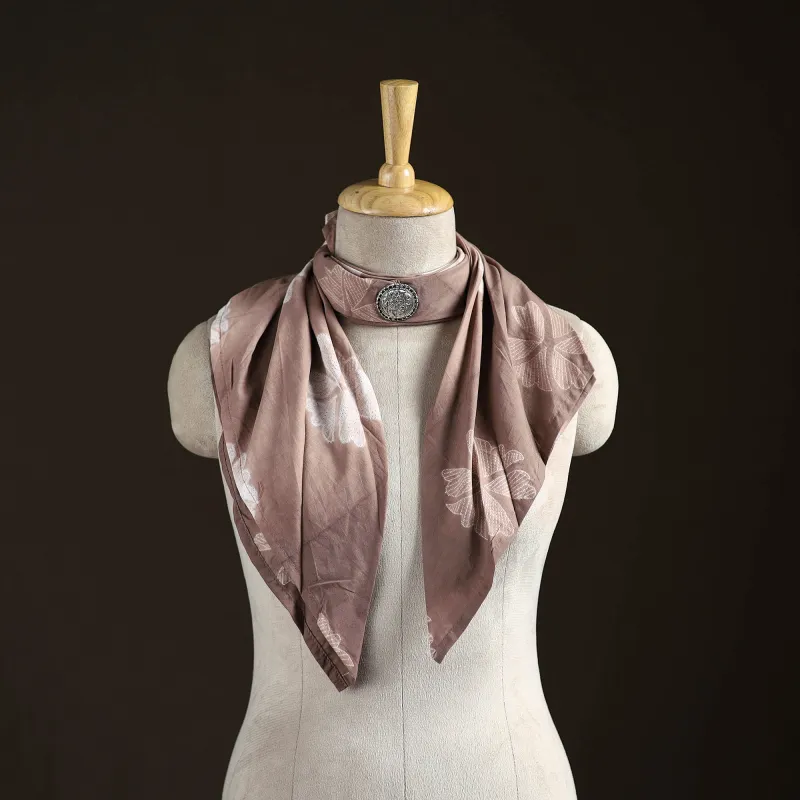 Shibori Tie-Dye Cotton Brooch Scarf 30 made by Itokri
