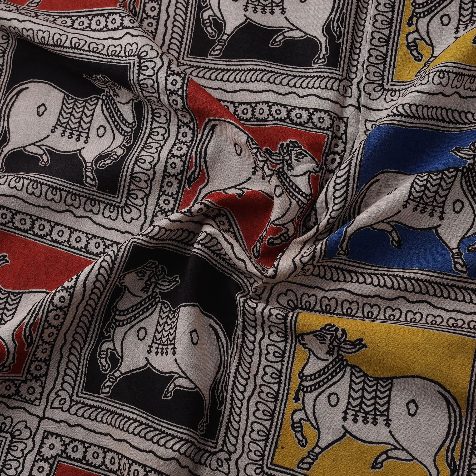 Kalamkari Printed Cotton Fabric 25 sold by Itokri product image thumbnail 3