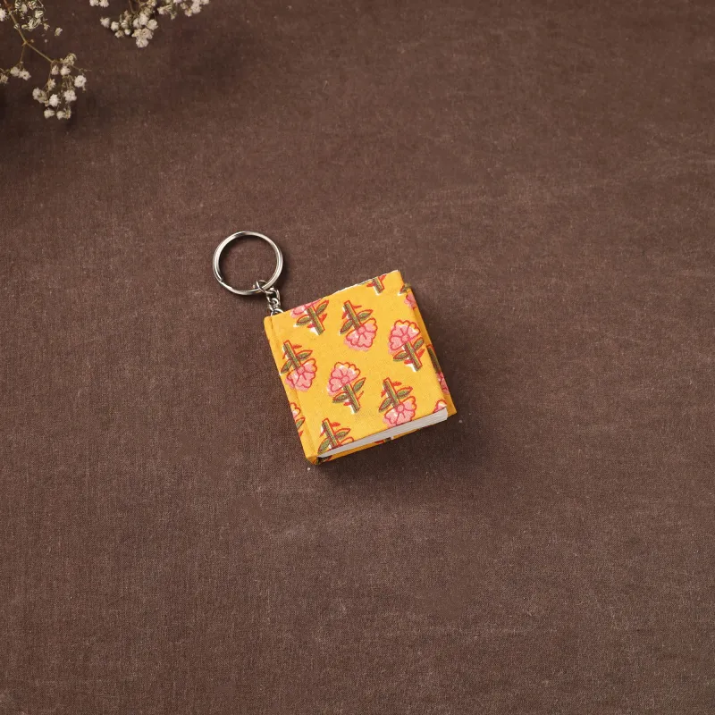 Mini Diary Keychain in Floral Prints Cover 23 made by Itokri