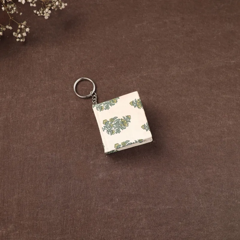 Mini Diary Keychain in Floral Prints Cover 09 made by Itokri