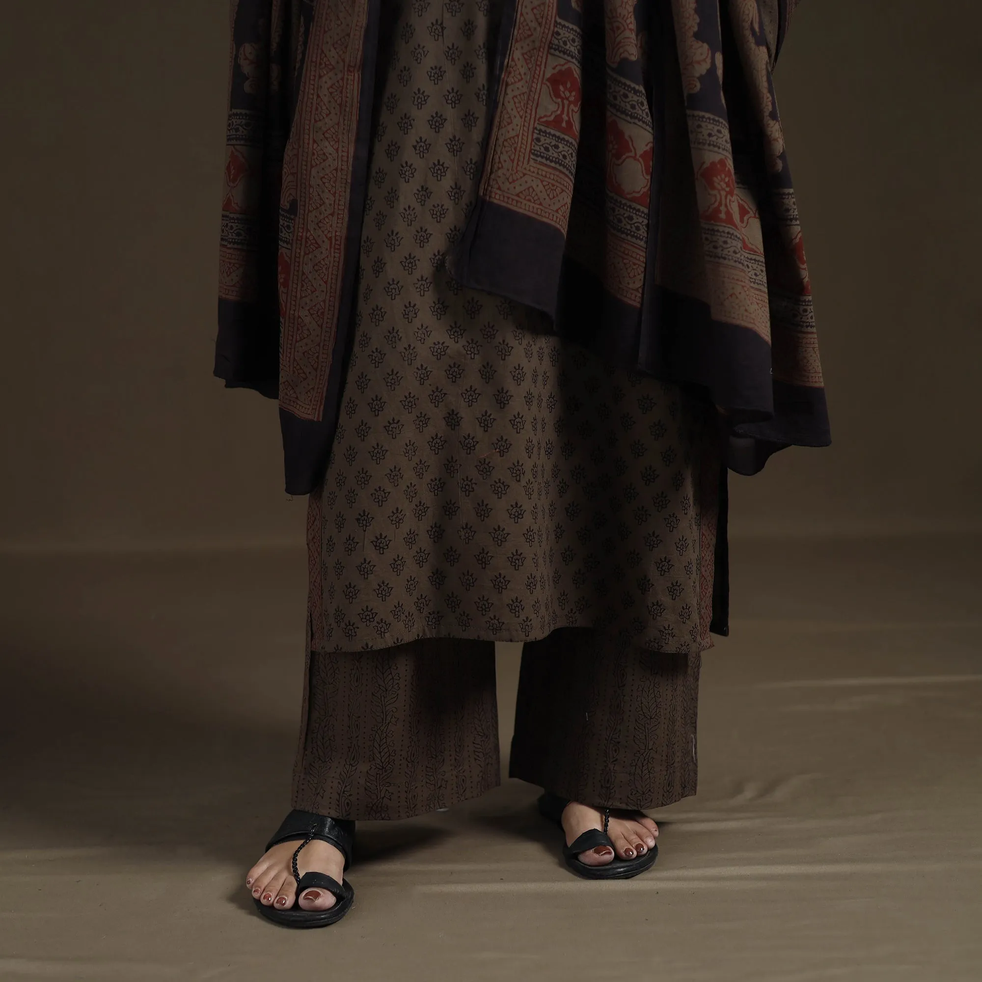 Natural Dyed Hand Block Bagh Print Cotton Suit Set with Dupatta for Women 27 sold by Itokri product image thumbnail 5