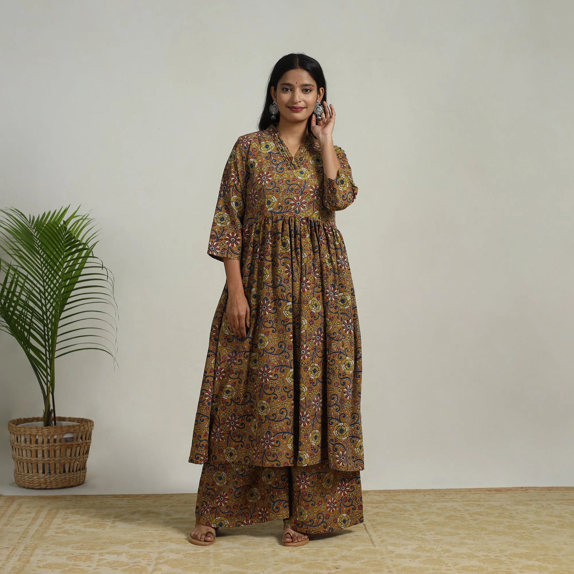 Brown - Flared Cotton Block Print Kalamkari Kurta Set 08 sold by Itokri product image thumbnail 4
