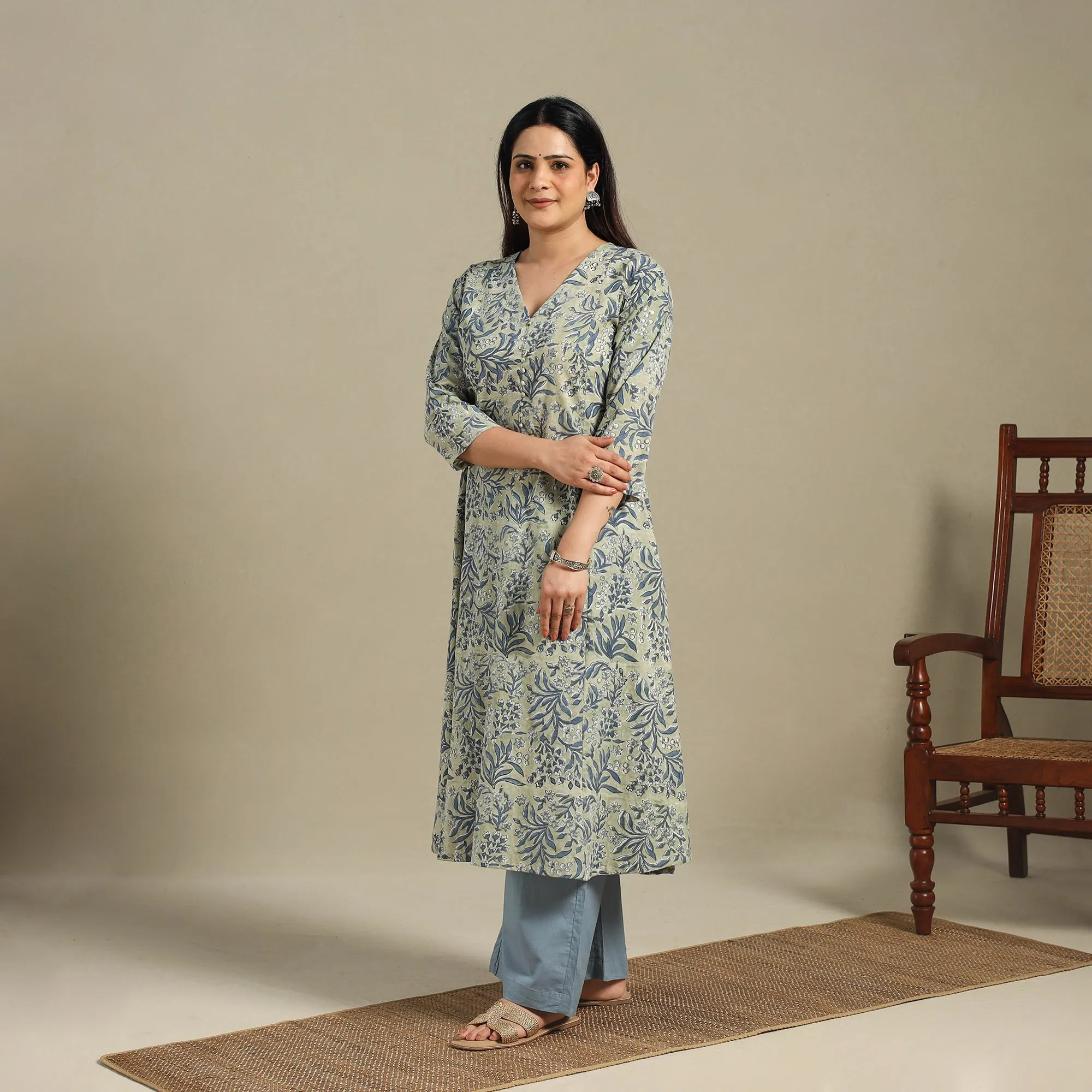 Green - Block Print Cotton A-Line Sanganeri Long Kurta 09 sold by Itokri product image thumbnail 3