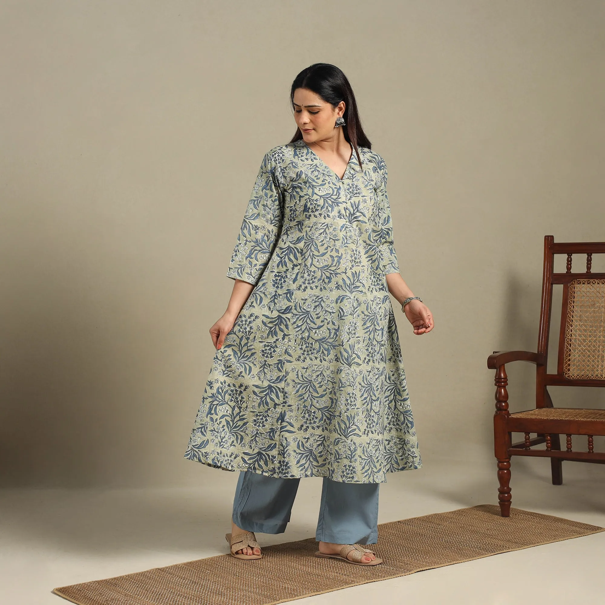 Green - Block Print Cotton A-Line Sanganeri Long Kurta 09 sold by Itokri product image thumbnail 2