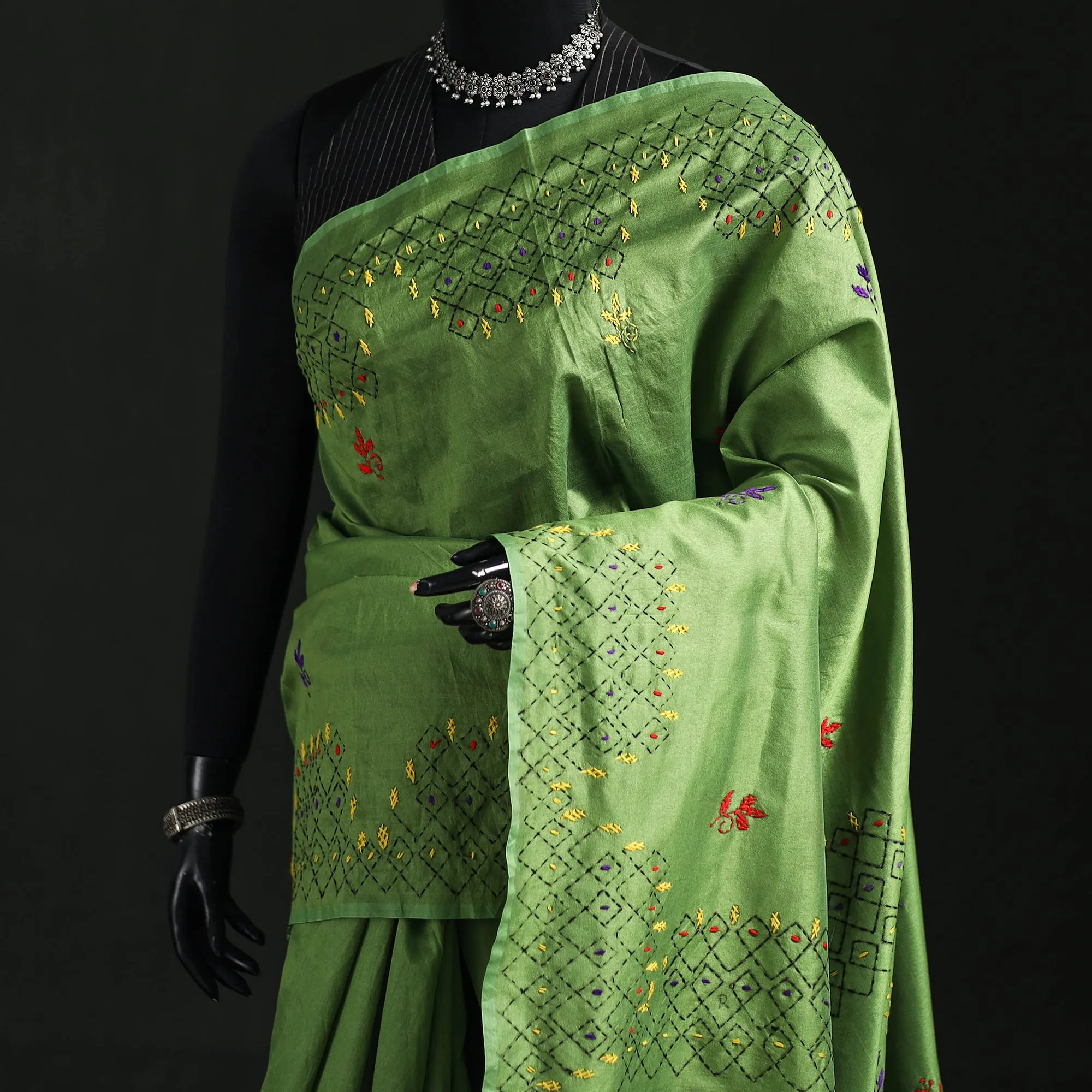 Green - Hand Embroidered Silk Saree 71 sold by Itokri product image thumbnail 2