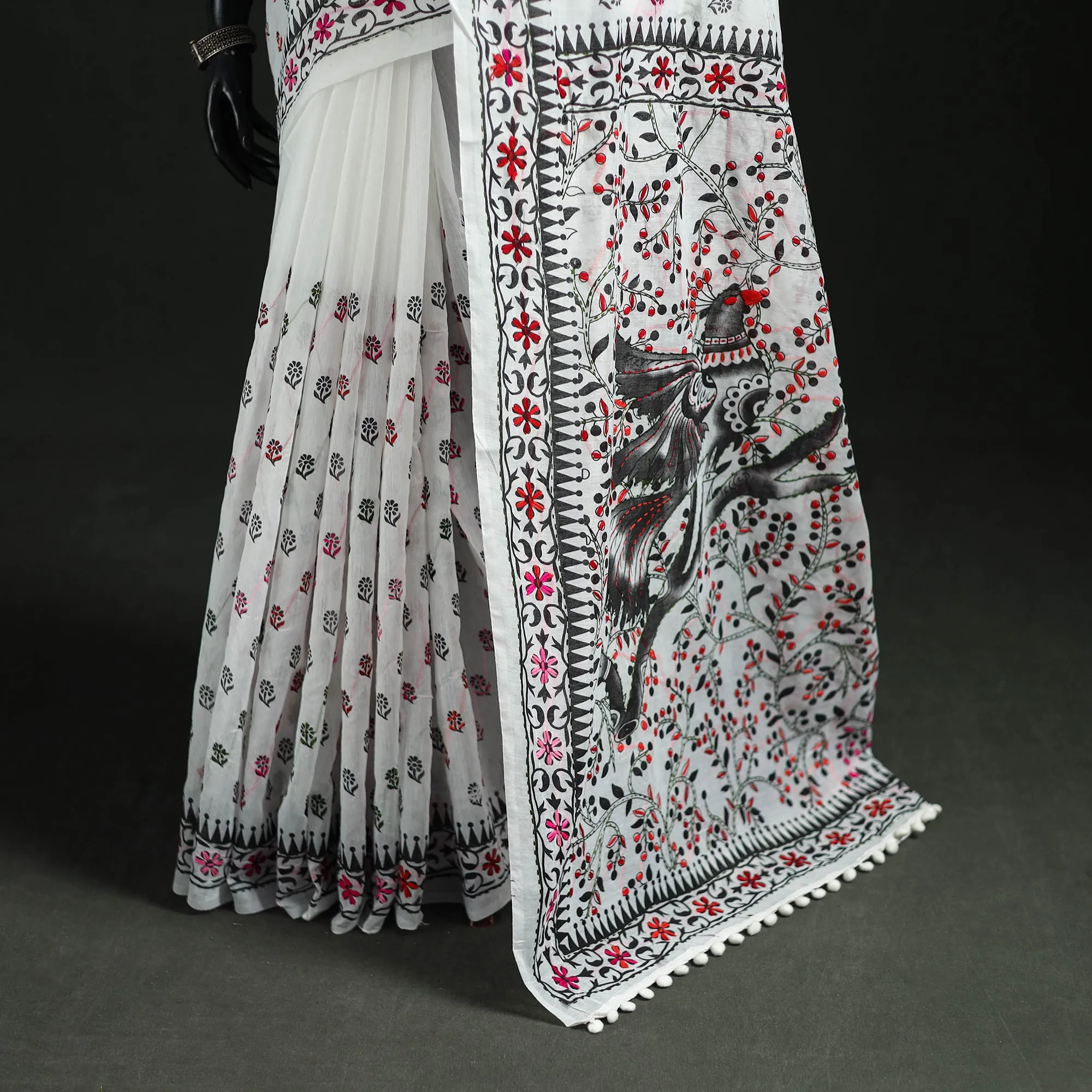 White - Hand Embroidered Chapa Work Silk Cotton Saree 28 sold by Itokri product image thumbnail 4