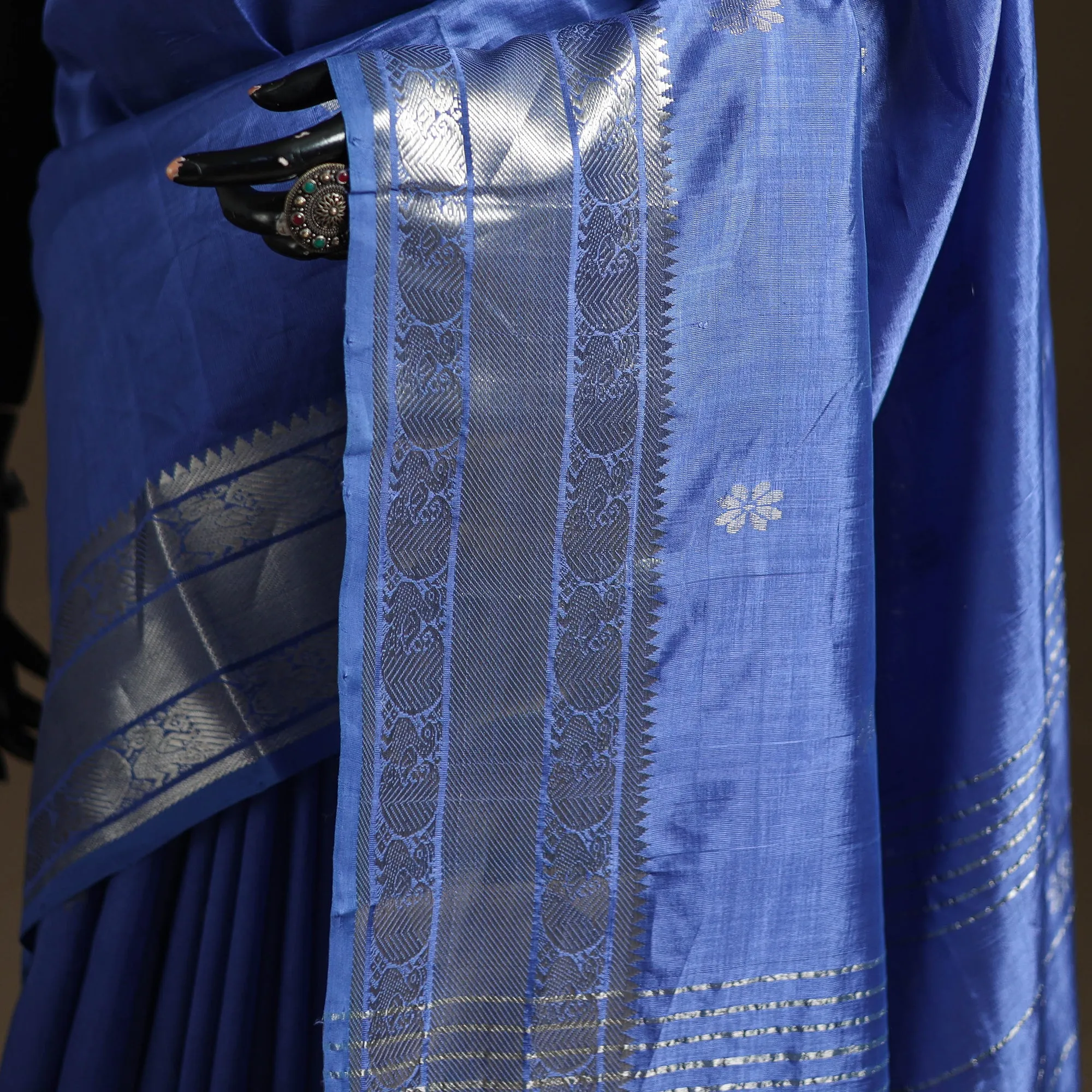 Blue - Pure Handwoven Mangalagiri Silk Cotton Pattu Saree with Zari Border 05 sold by Itokri product image thumbnail 3
