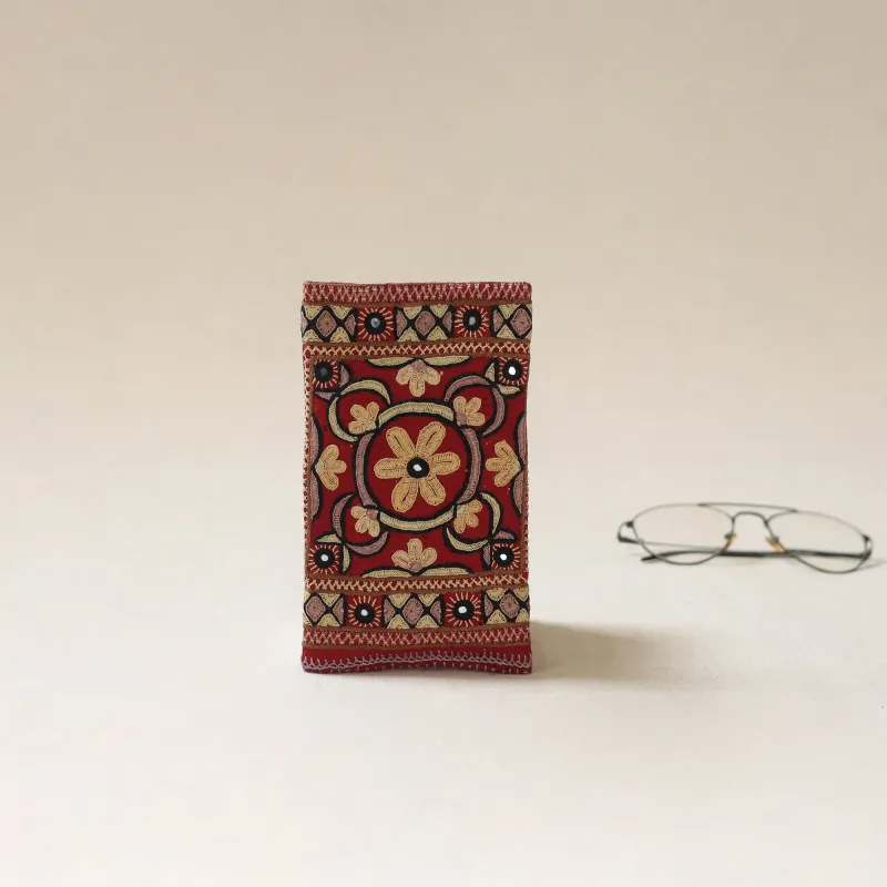 Kutch Pakko Hand Embroidered Spectacle Pouch 40 made by Itokri