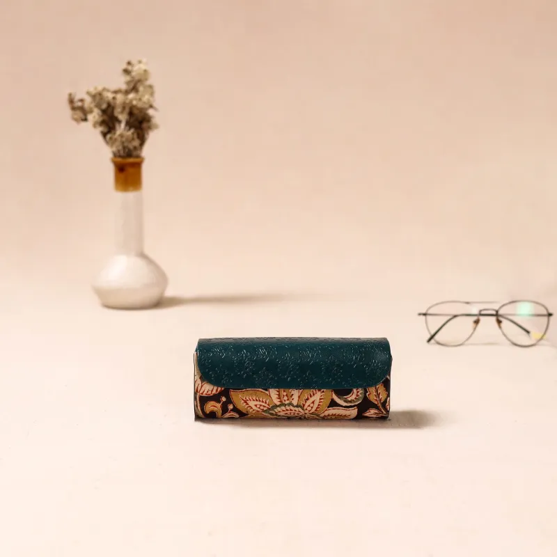 Green - Embossed Leather Flap Kalamkari Spectacle Case by Asalkaar 50 made by Itokri