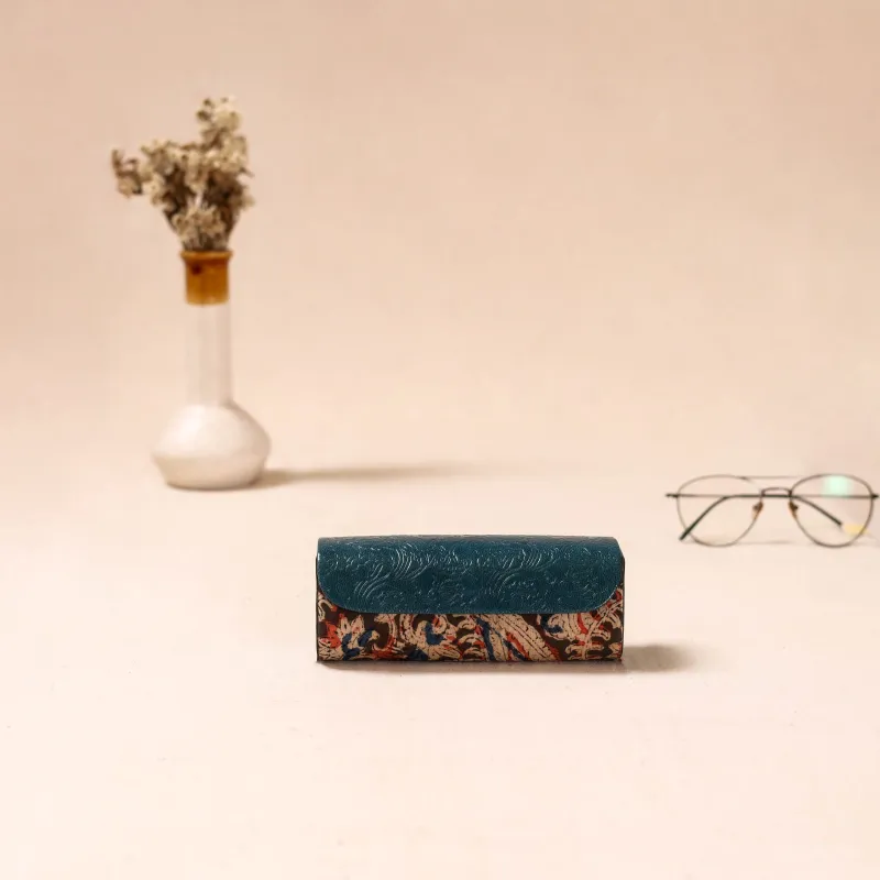 Green - Embossed Leather Flap Kalamkari Spectacle Case by Asalkaar 25 made by Itokri