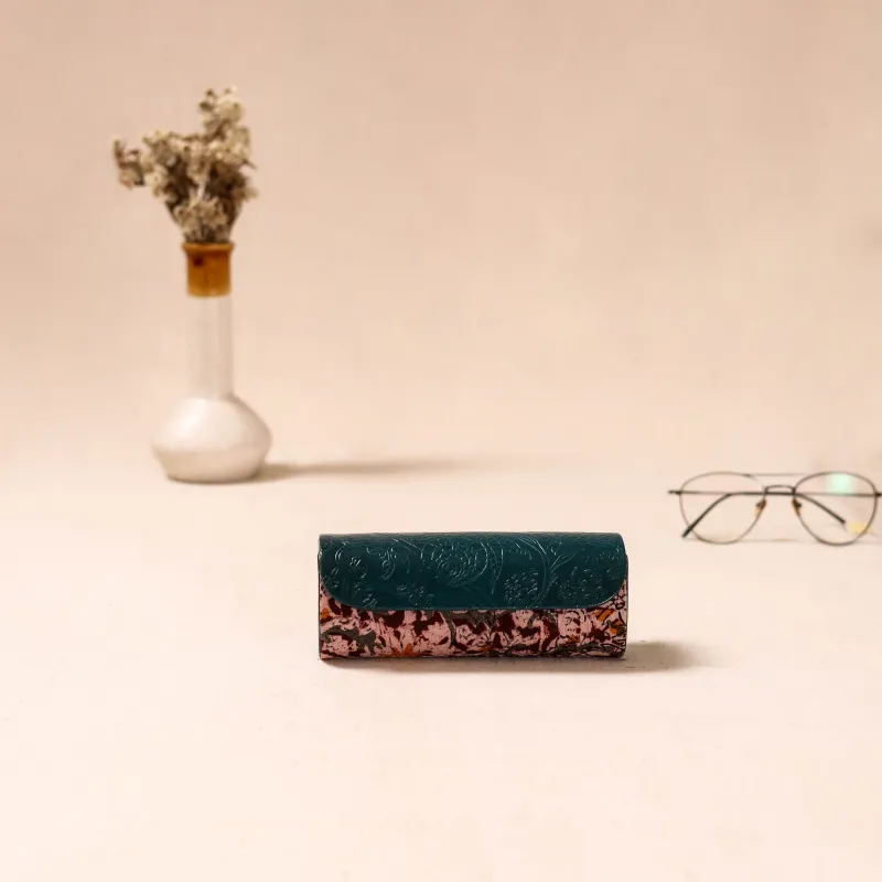 Green - Embossed Leather Flap Kalamkari Spectacle Case by Asalkaar 13 made by Itokri