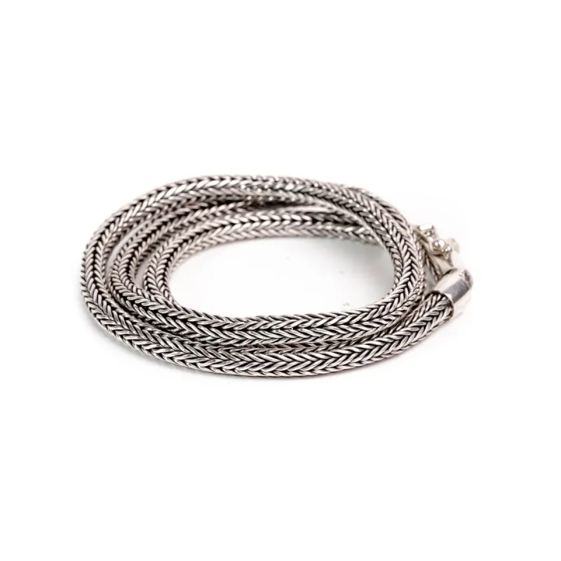 Walakiri Chain sold by Love Anchor