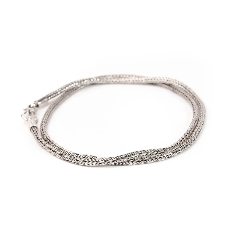 Watu Bela Chain sold by Love Anchor