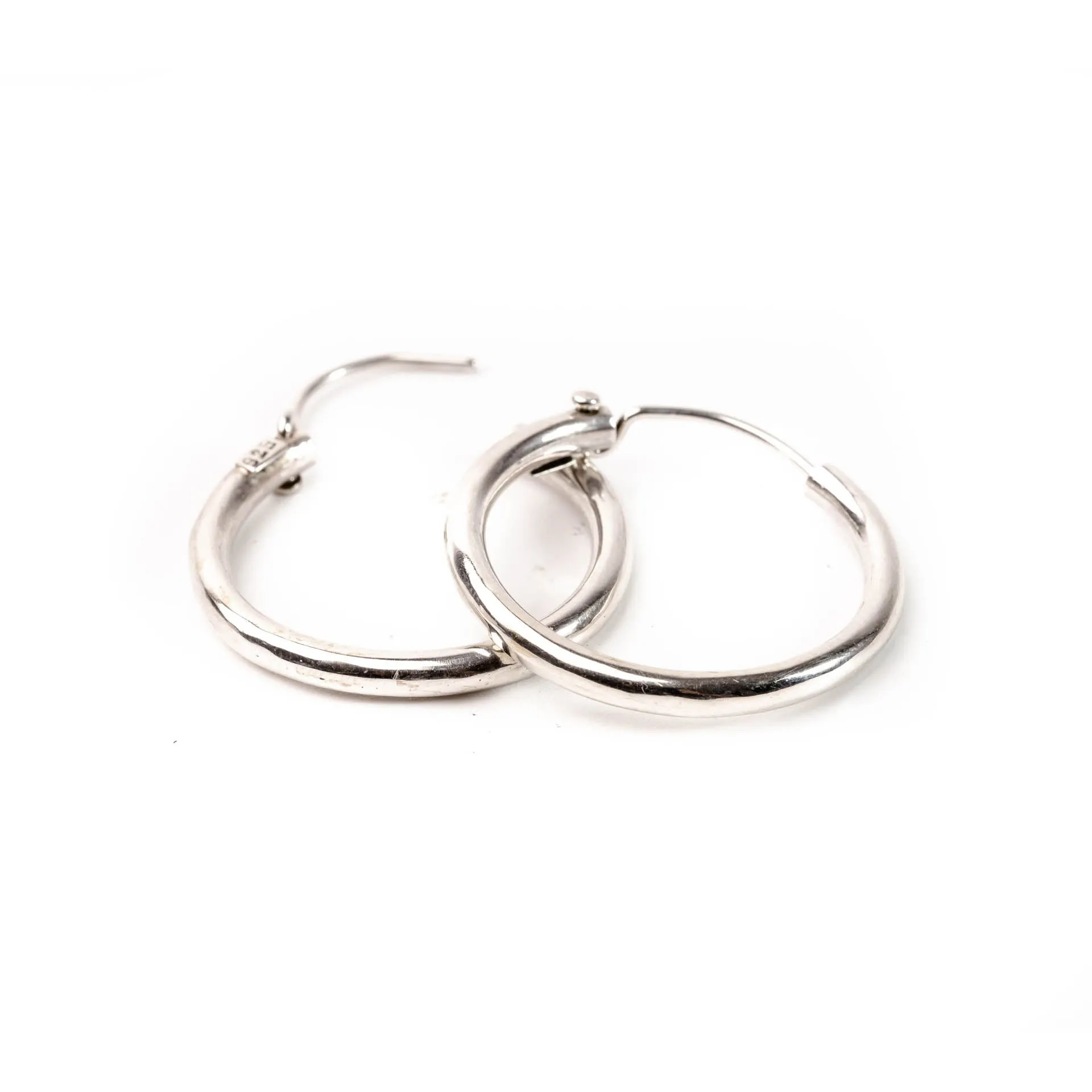 Rinca Solid sold by Love Anchor