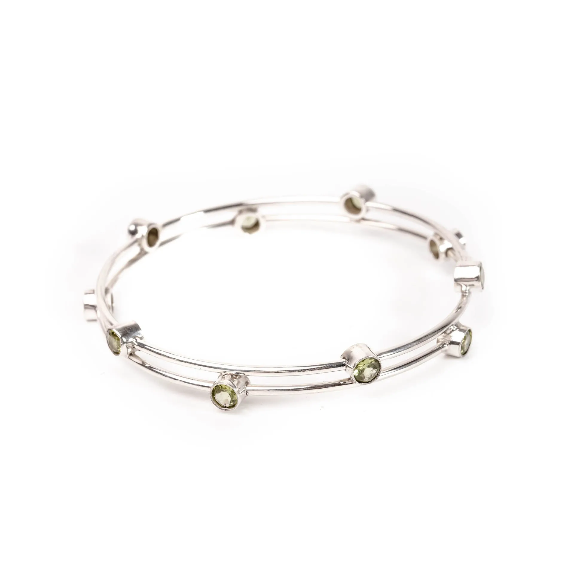 Canggu Peridot Line sold by Love Anchor