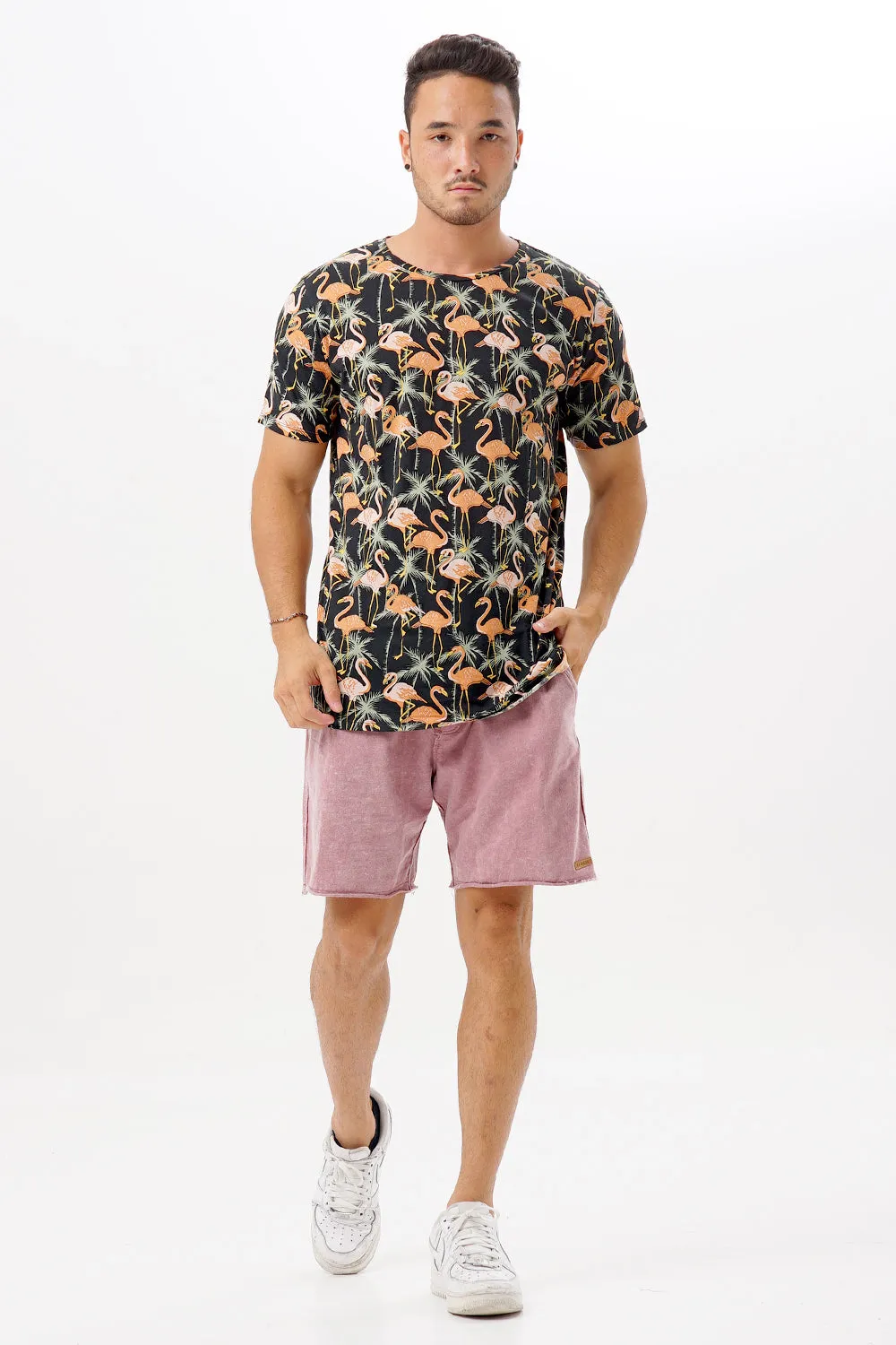 Tee Palm Flamingo sold by Suennoaj