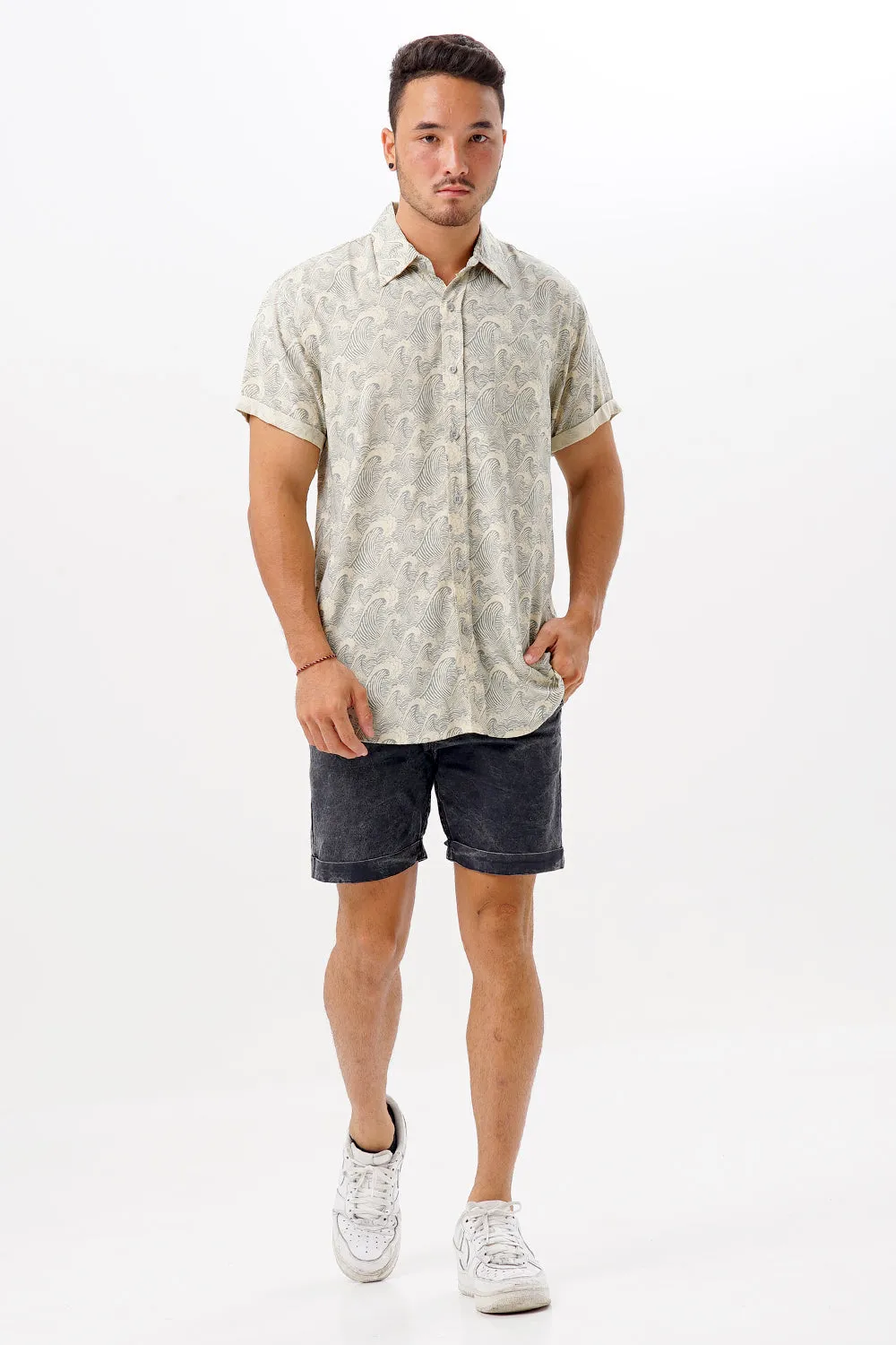 Shirt Lipat Waves sold by Suennoaj product image thumbnail 2