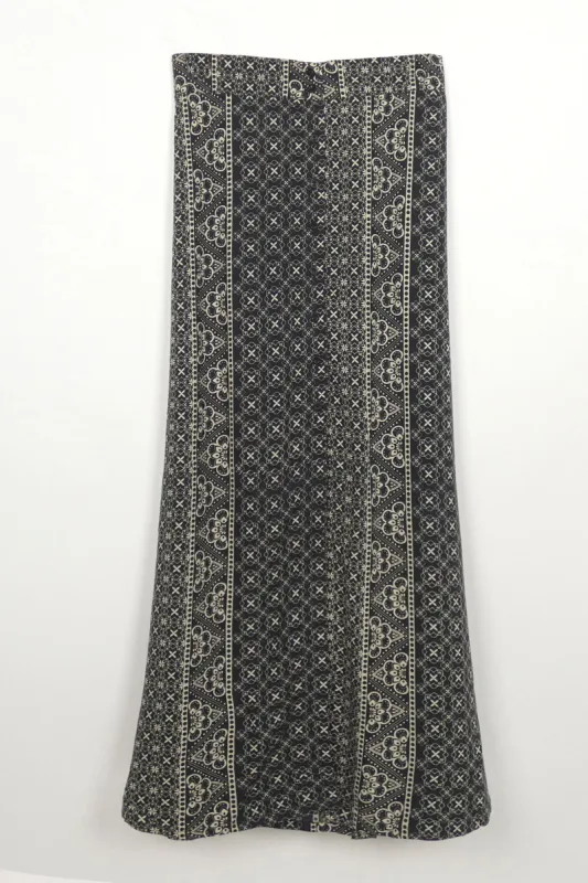 Skirt Melia Morocan sold by Suennoaj