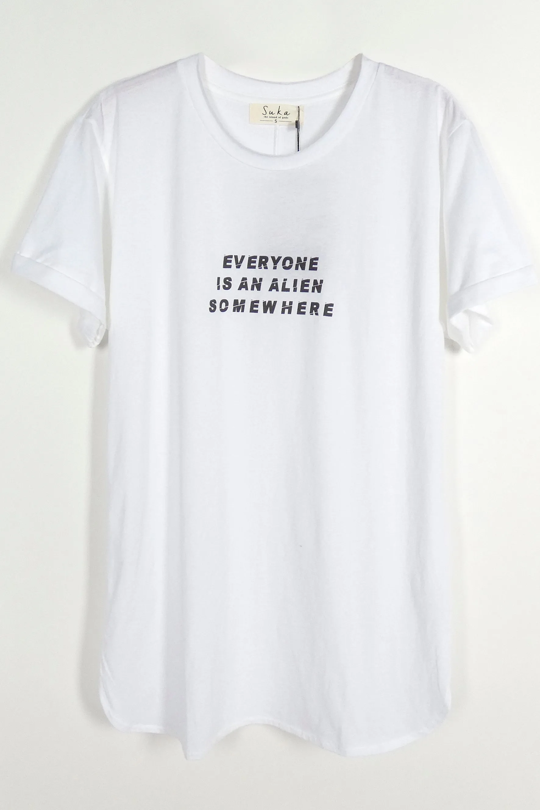 TEE LIPAT PABLO EVERYONE sold by Suennoaj