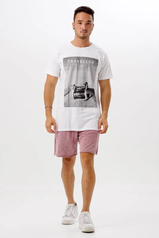 Tee Traveller sold by Suennoaj