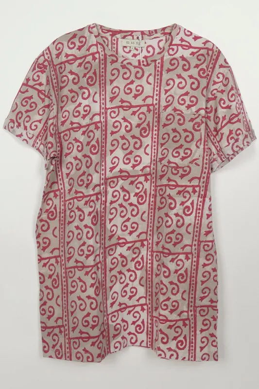 Tee Melasti sold by Suennoaj