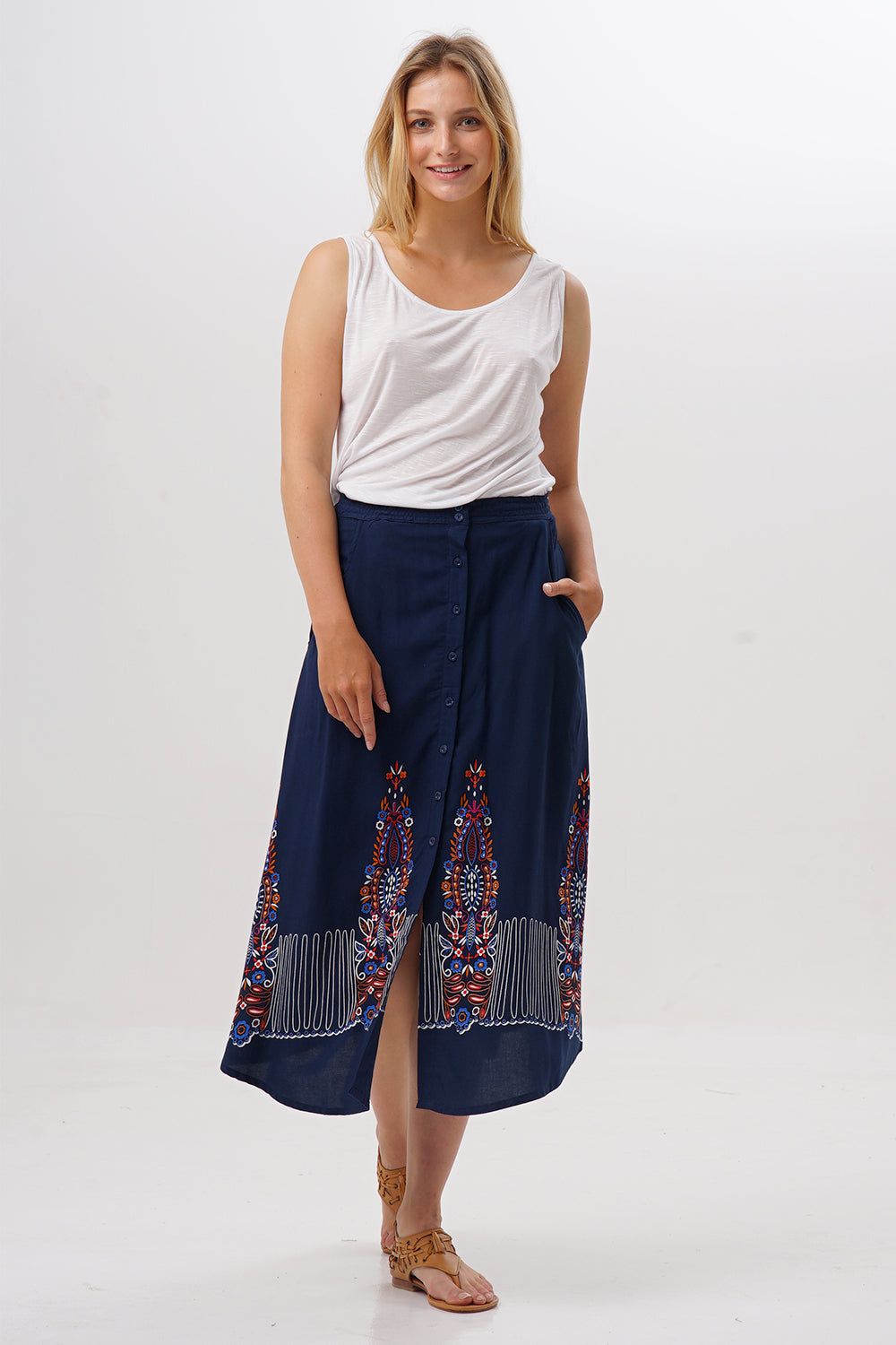 Midi Skirt Archi Swedish Embroidery sold by Suennoaj