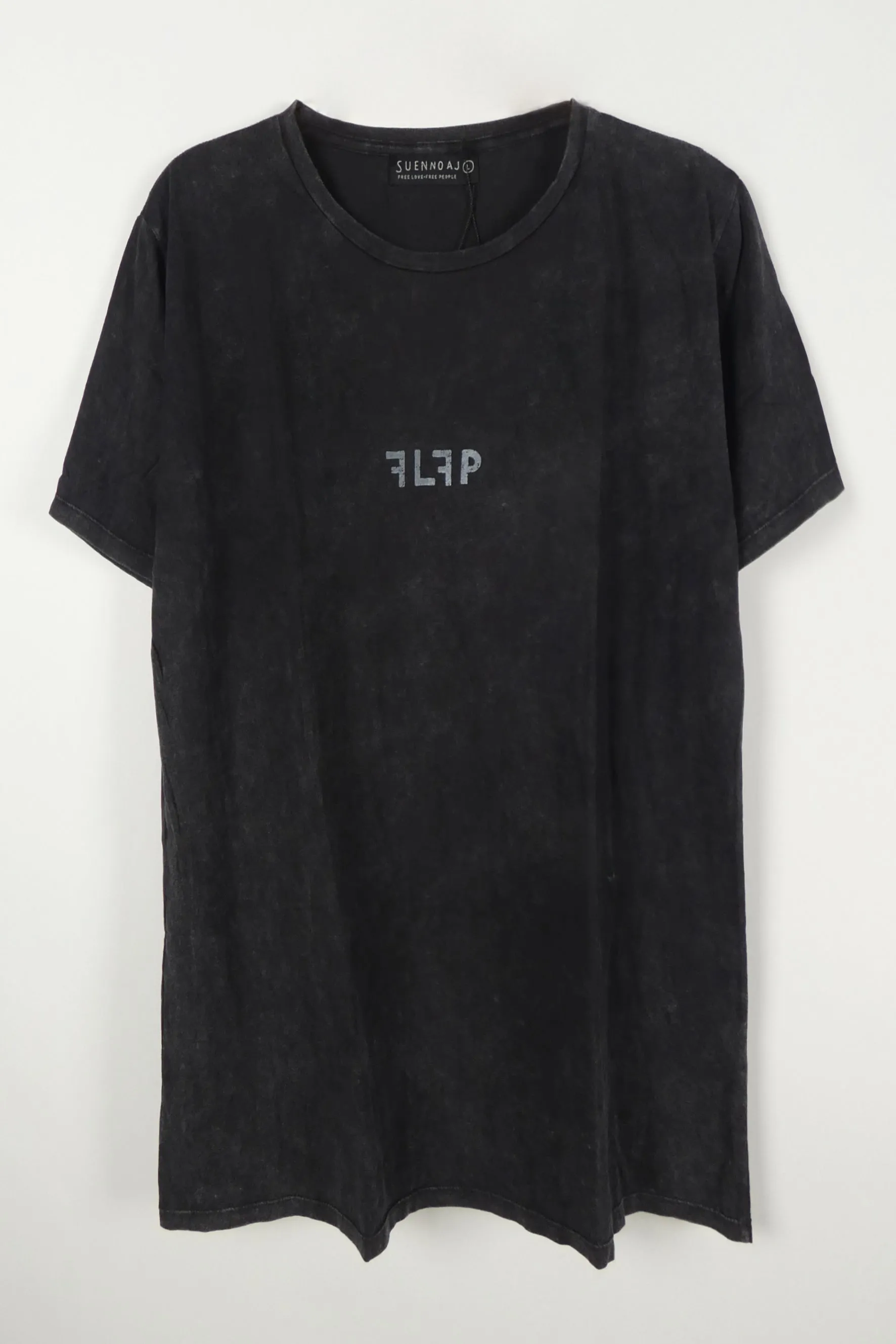 TEE PLEASURE sold by Suennoaj