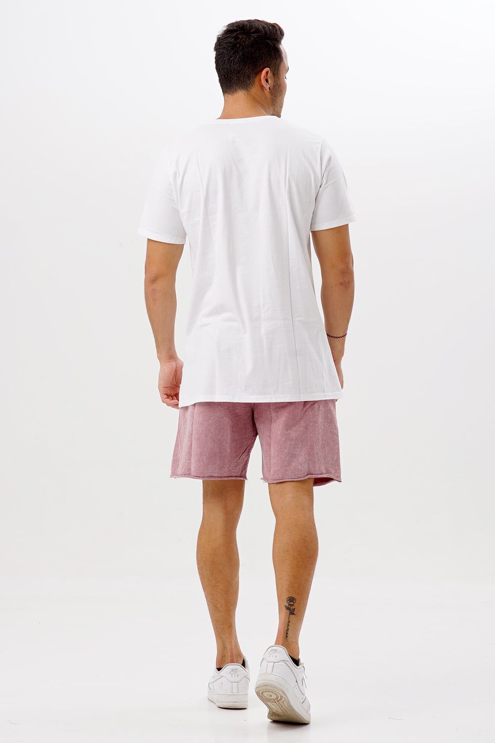 Tee Traveller sold by Suennoaj product image thumbnail 3