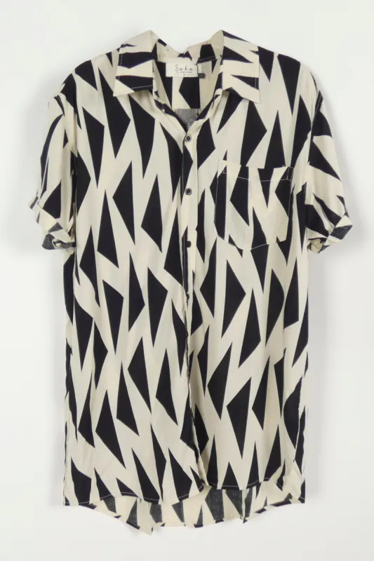 SHIRT LIPAT TRIANGGLE made by Suennoaj