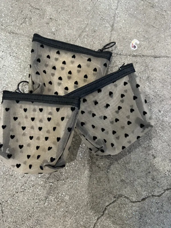 HEART COIN PURSE sold by Elvn Elvn