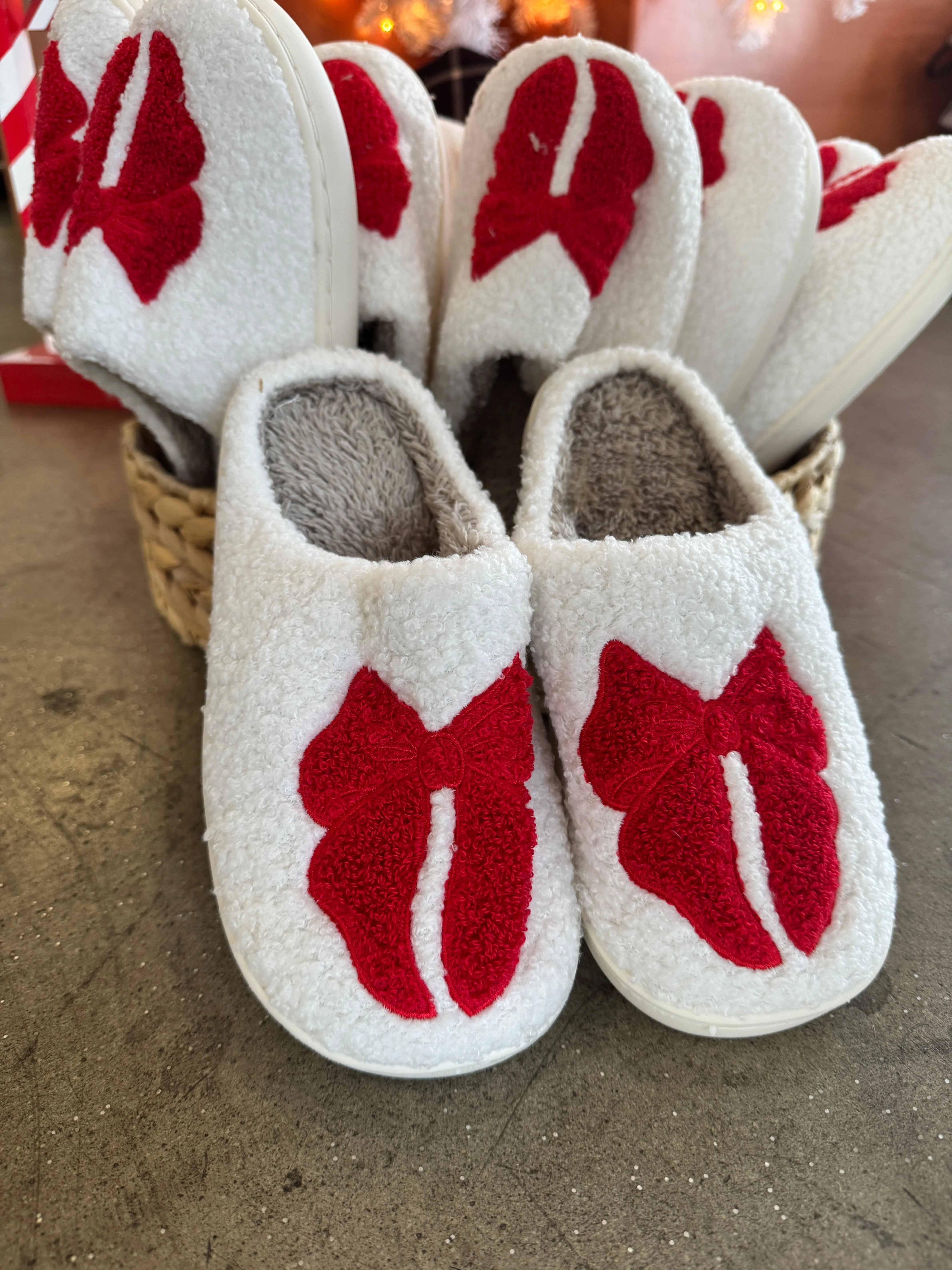 BOW SLIPPERS sold by Elvn Elvn