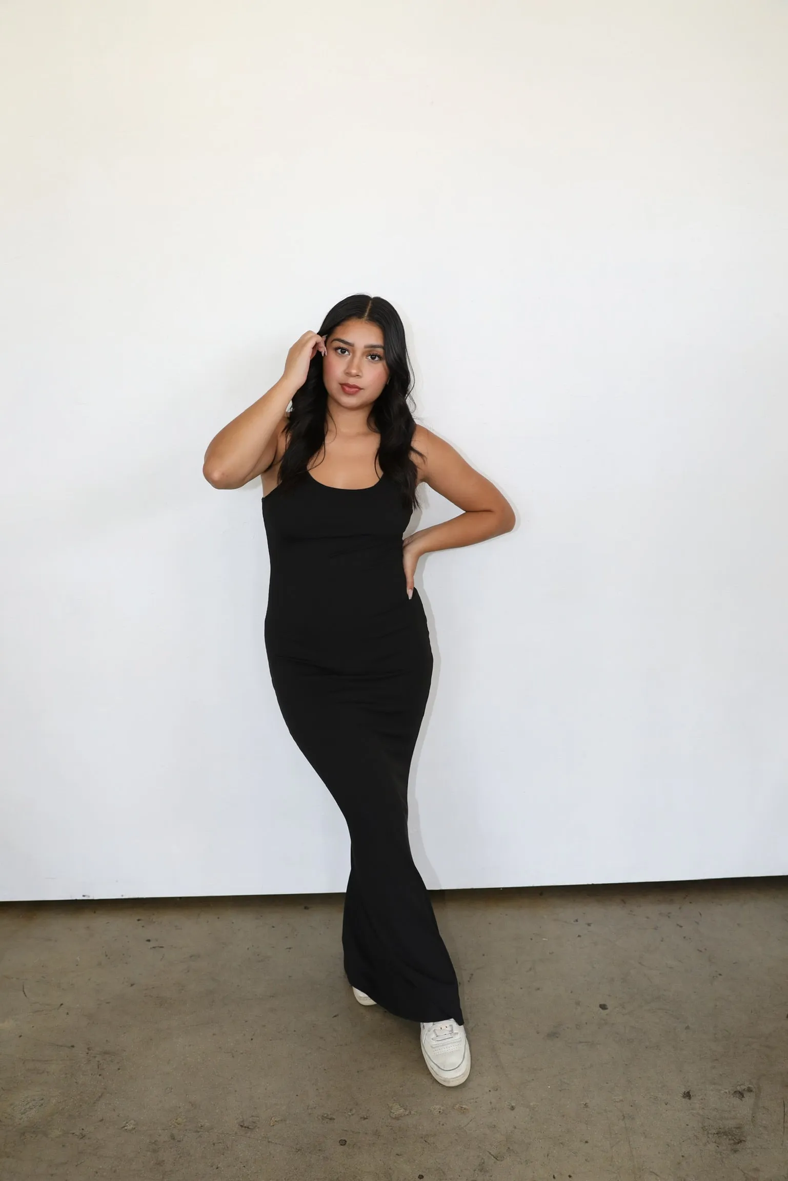 MAXI DRESS 2.0 sold by Elvn Elvn product image thumbnail 2