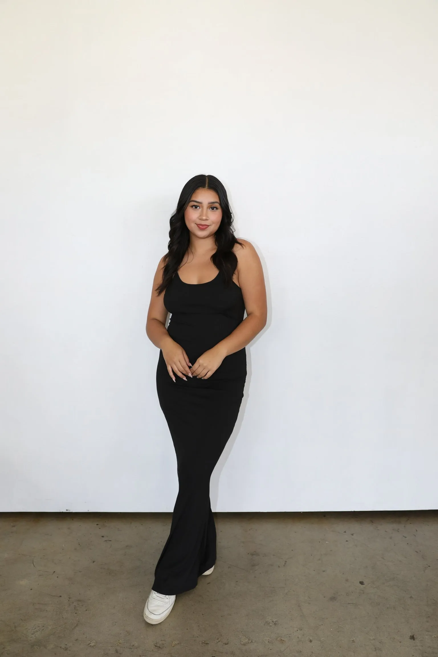 MAXI DRESS 2.0 sold by Elvn Elvn product image thumbnail 5