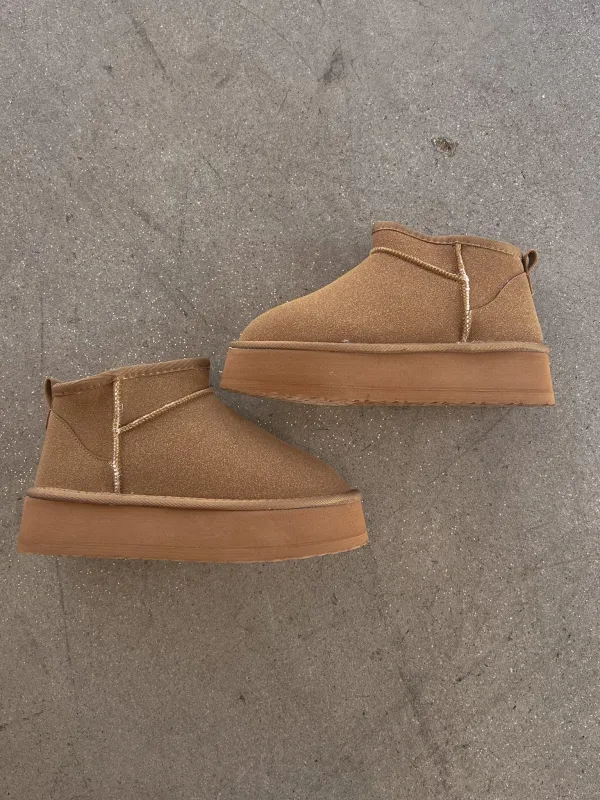 COZY MINI PLATFORM BOOTIES // CHESTNUT sold by Elvn Elvn