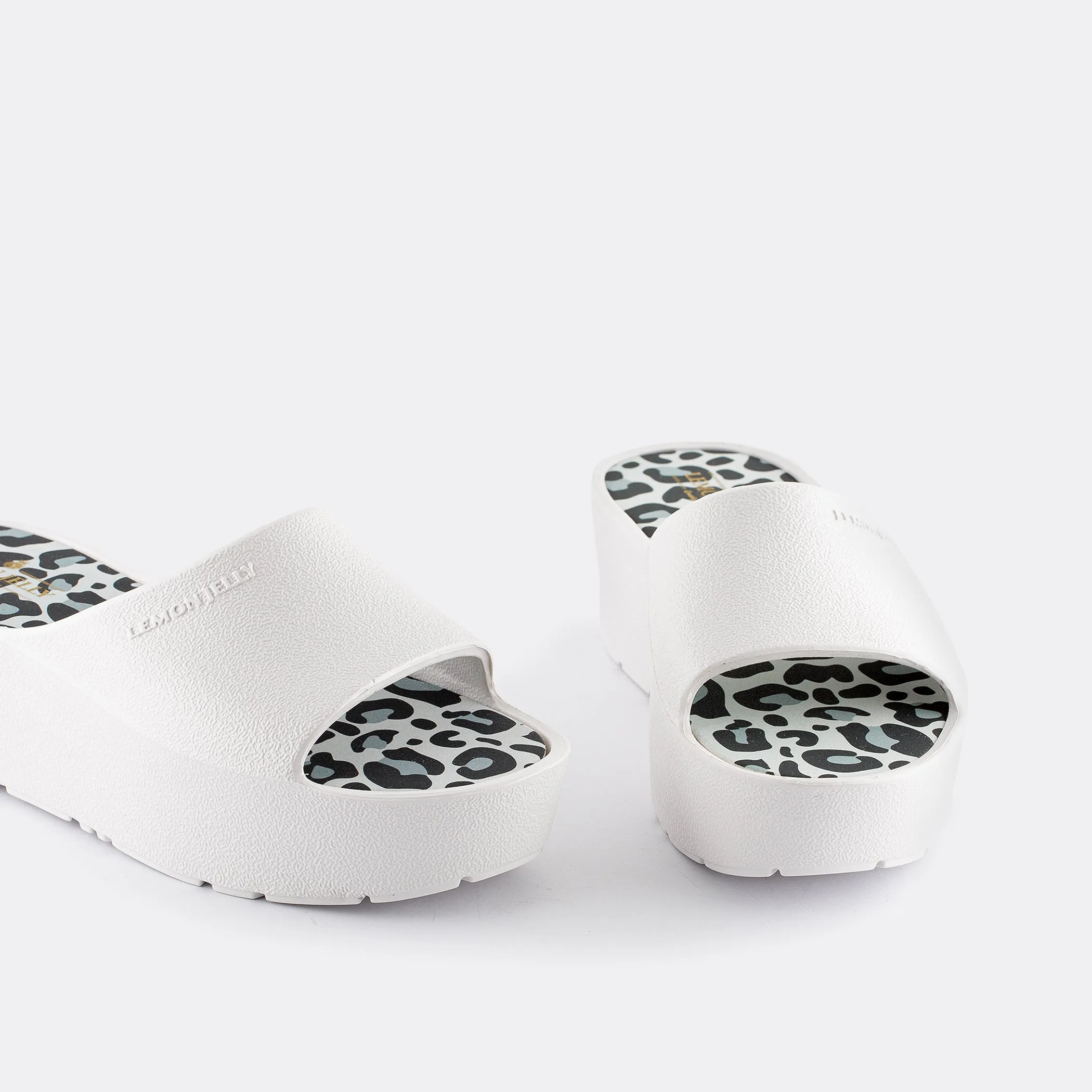 Enyd Pearl Metal sold by Lemon Jelly product image thumbnail 5