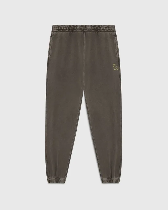Muskoka Garment Dyed Relaxed Fit Sweatpant - Brown sold by OVO
