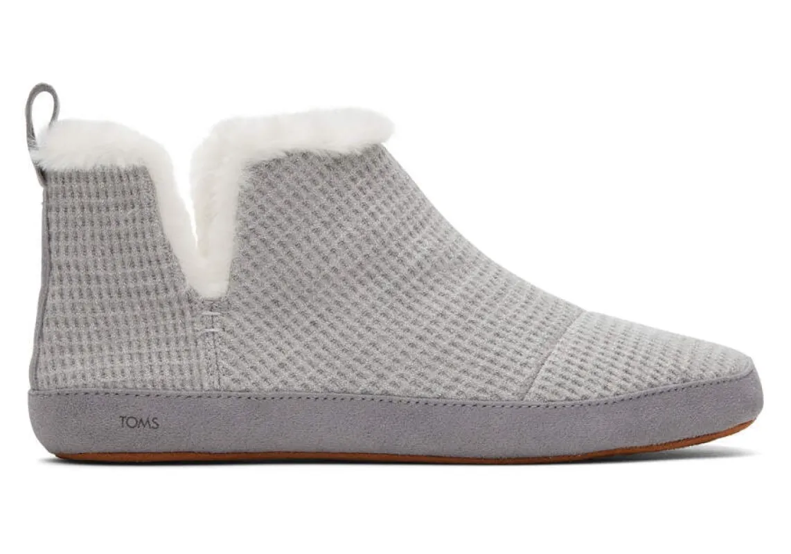 TOMS Womens Lola Slippers - Grey Metallic made by Toms
