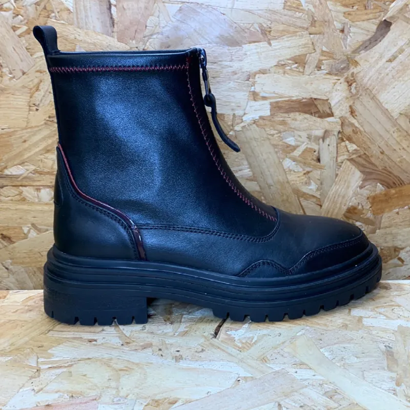 Carmela Womens Leather Fashion Ankle Boot - Black sold by The Foot Factory