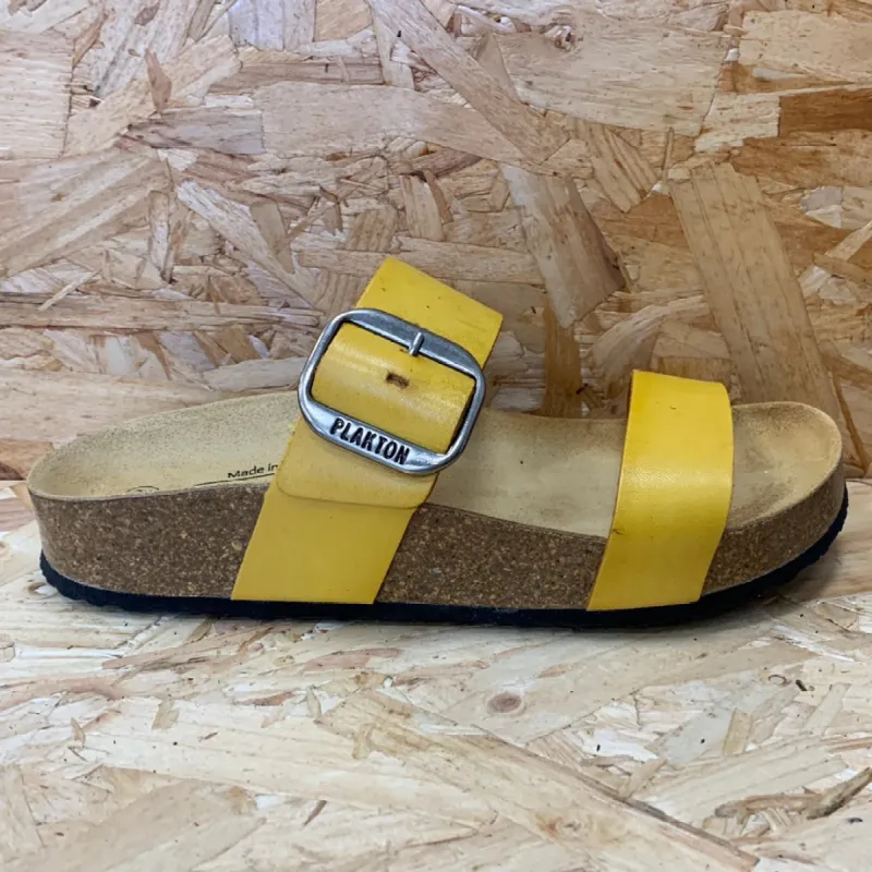 Plakton Womens Alicante Mid Vintage Leather Sandal - Yellow sold by The Foot Factory