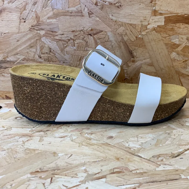 Plakton Womens Alicante Hi Napa Leather Sandal - White sold by The Foot Factory