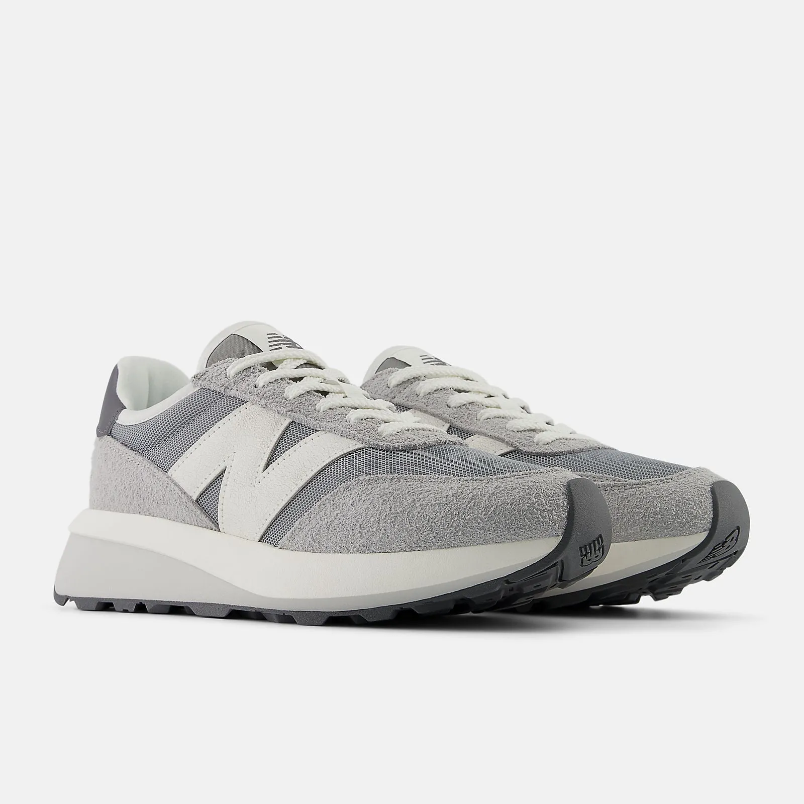 New Balance Unisex 370 Trainers | Concrete Sea Salt sold by The Foot Factory product image thumbnail 4