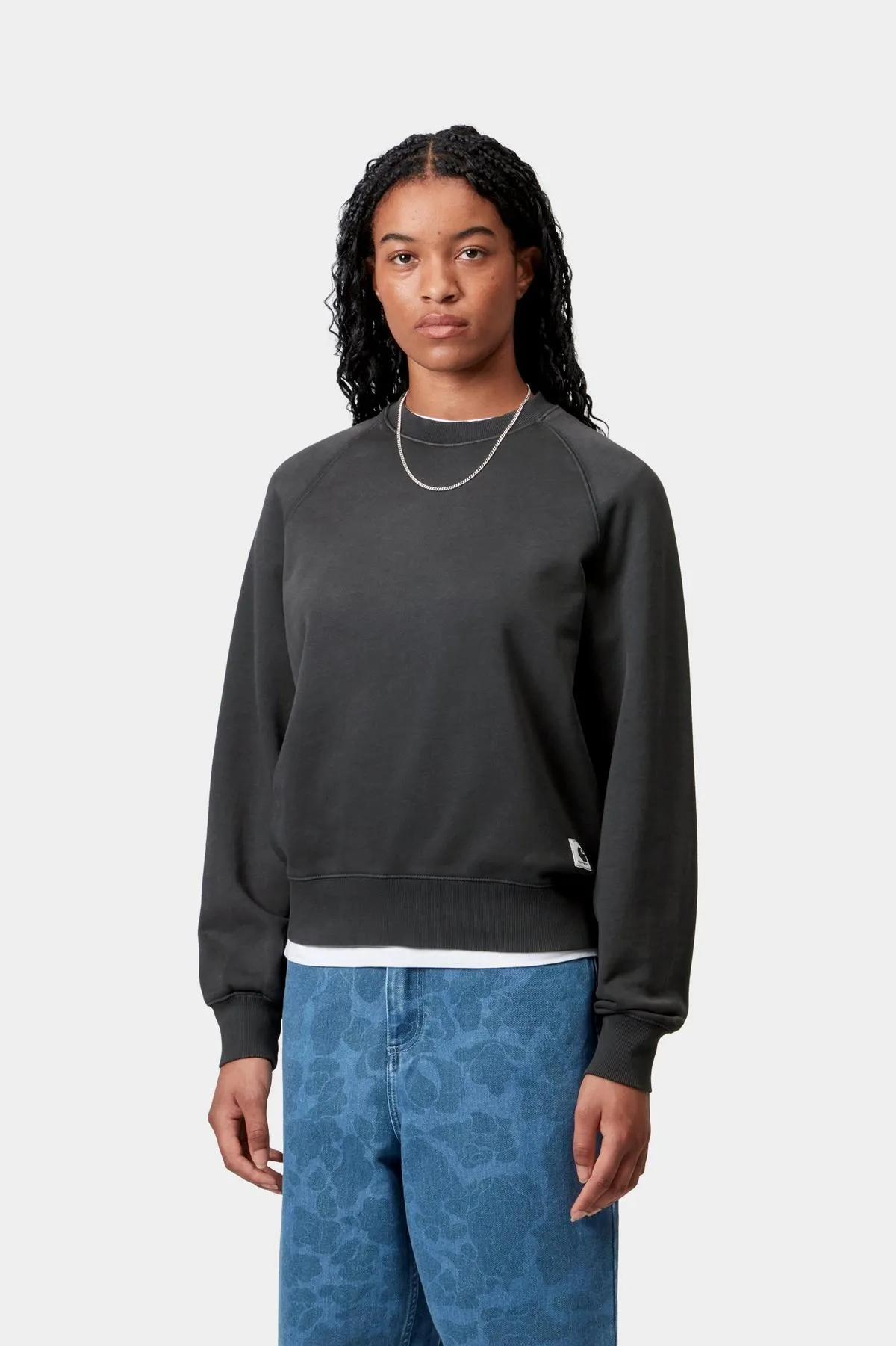 Carhartt WIP Womens Hudson Chalk Wash Sweat Top | Black sold by The Foot Factory product image thumbnail 3